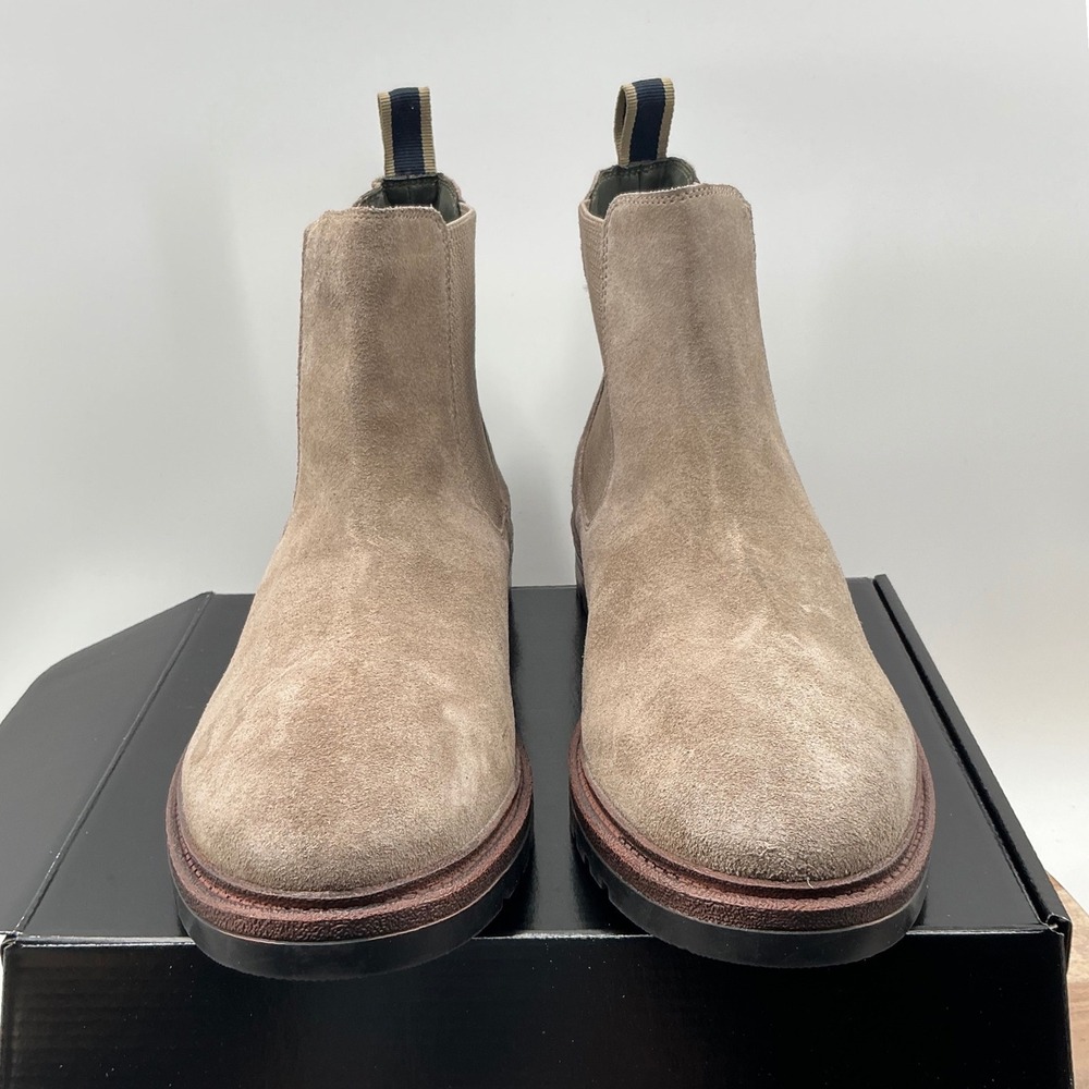 Steve Madden Mens Taupe Suede Chelsea Boots RB-7088 Lug Sole Size 11.5